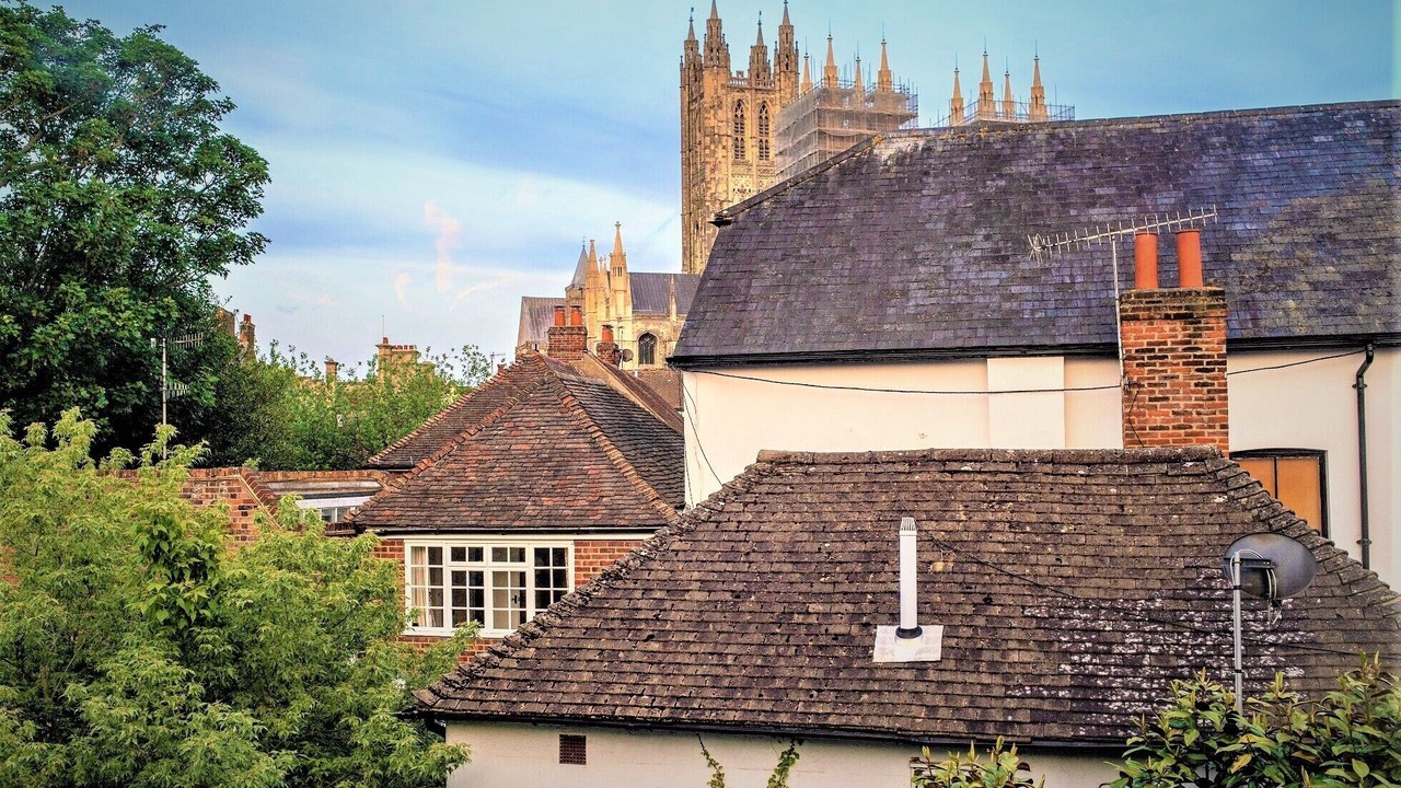 Photo of Buildings in The King's Mile