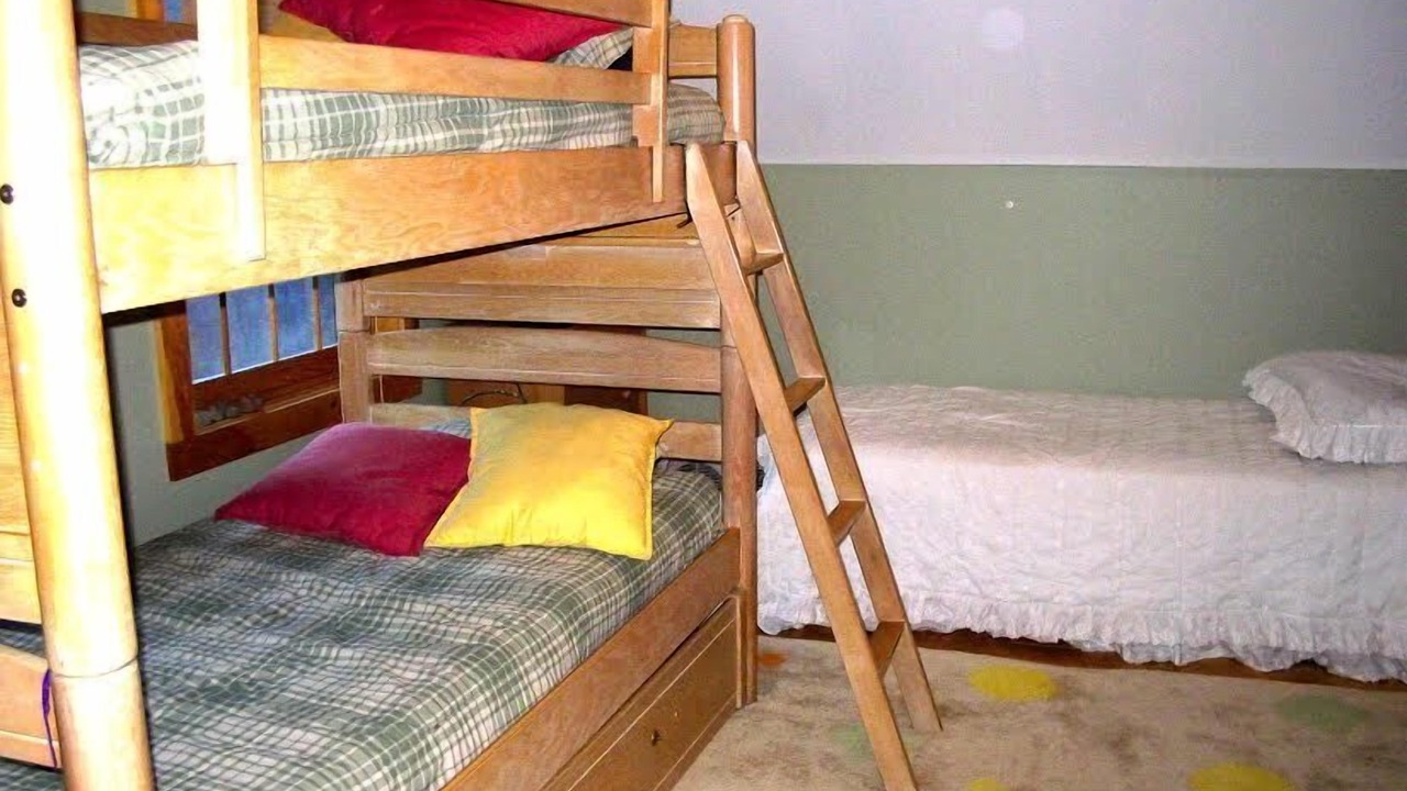 Photo of Others in Hillsdale