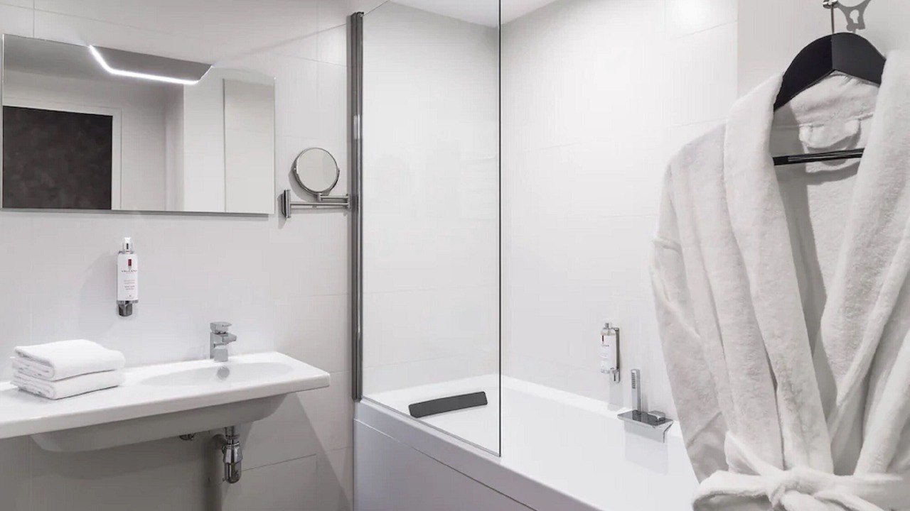 Photo of Bathroom in Bondues