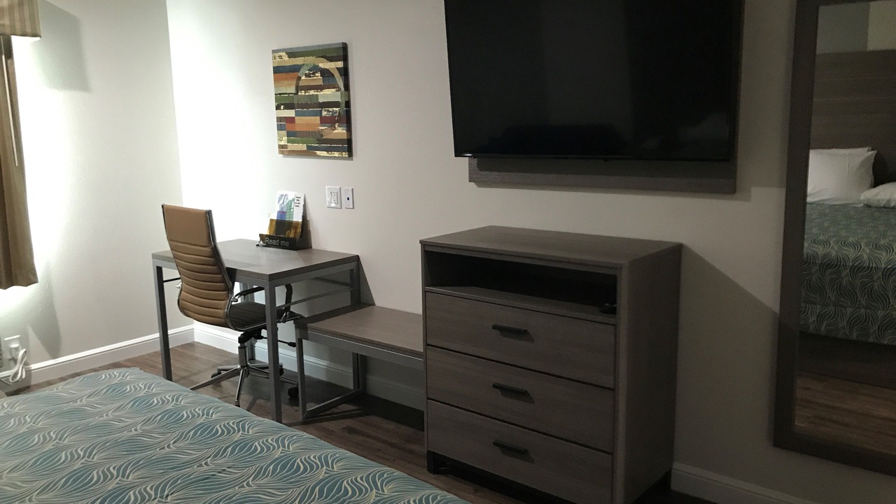 Photo of Bedroom in Humble
