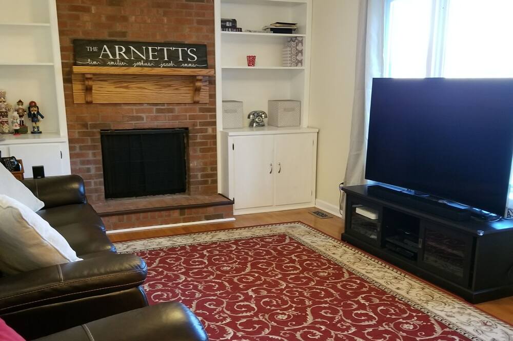 Photo of Bedroom in Reidsville