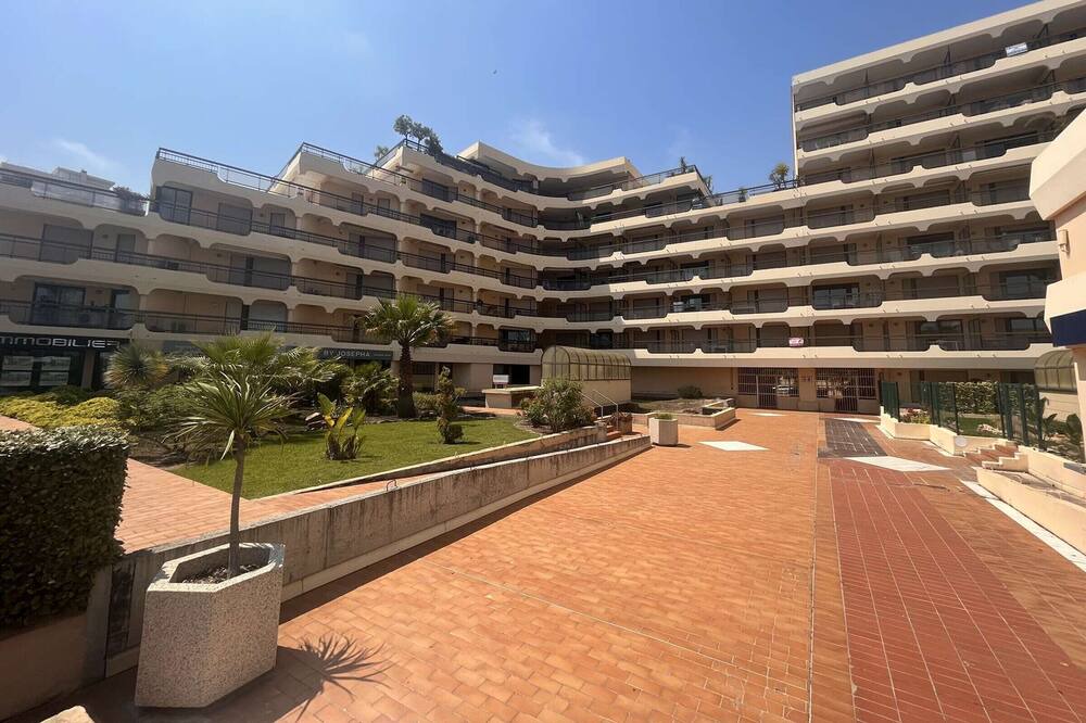 Photo of Outdoor in Frejus Plage
