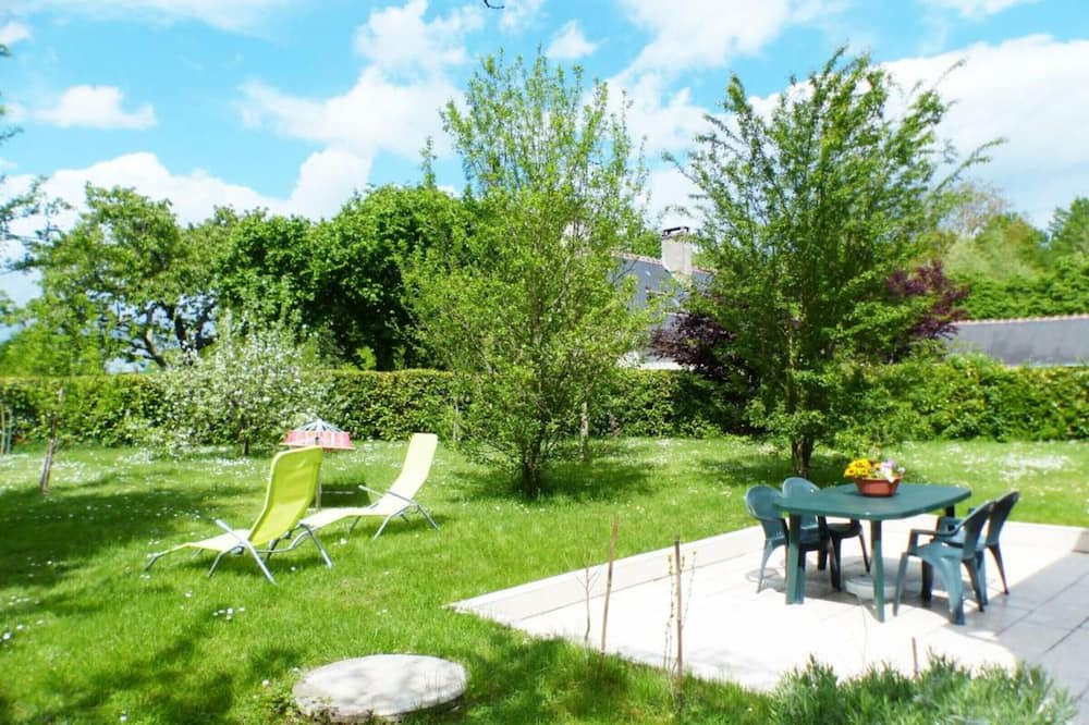 Photo of Outdoor in La Chapelle-sur-Loire