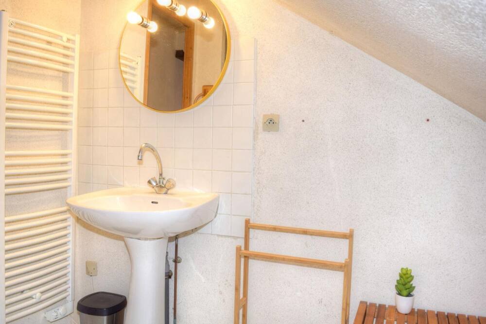 Photo of Bathroom in Ligre