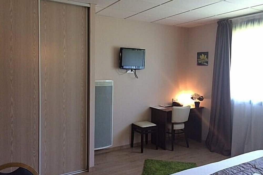 Photo of Bedroom in La Chevroliere