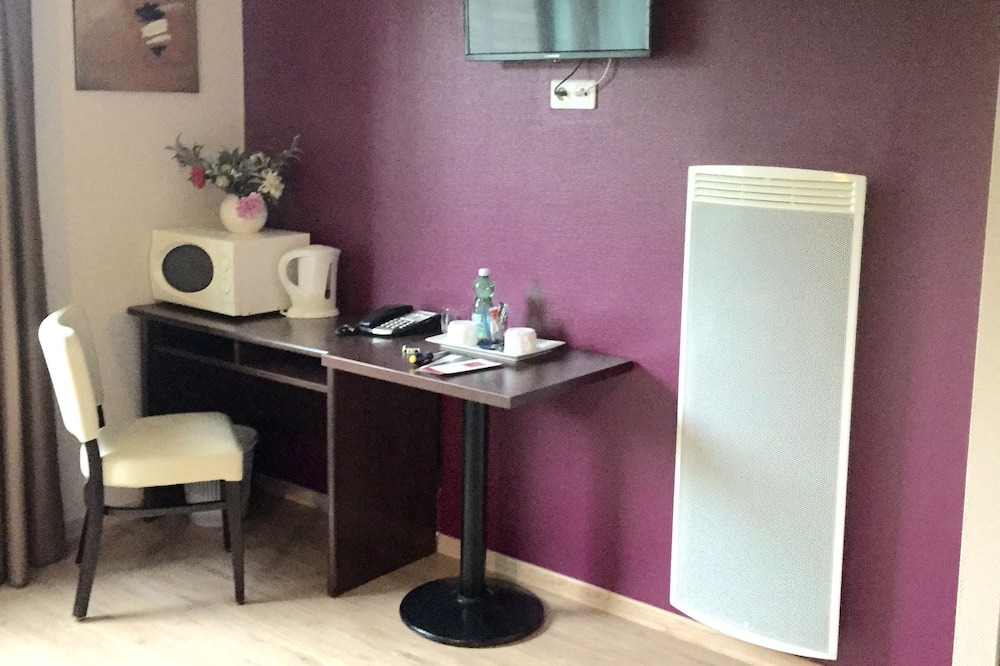 Photo of Bedroom in La Chevroliere