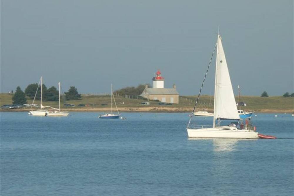 Photo of Others in Montsurvent