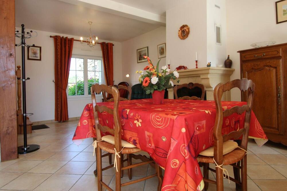 Photo of Kitchen in Montsurvent