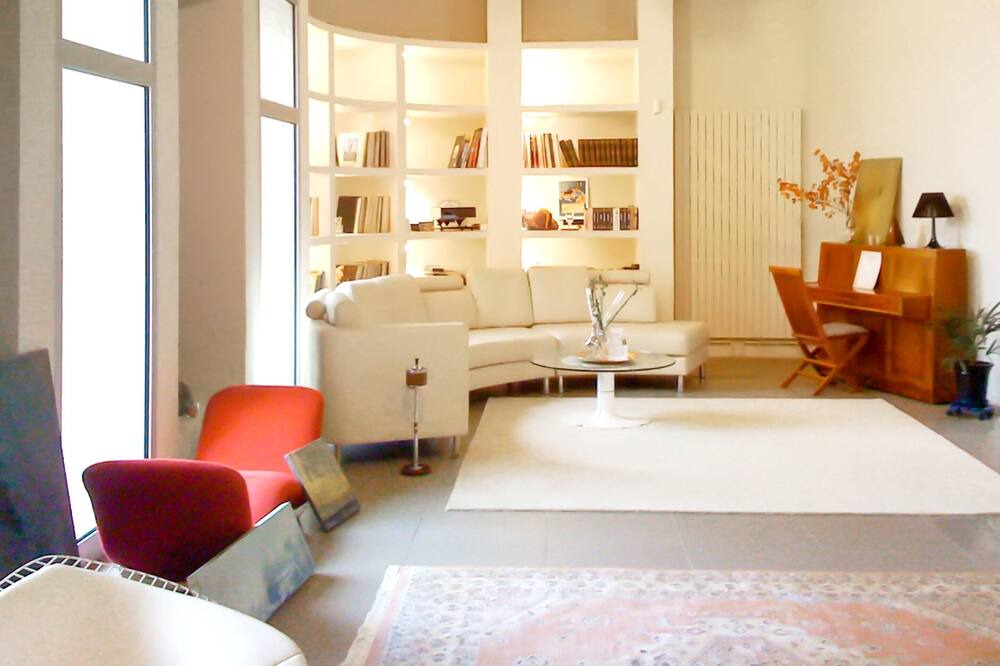 Photo of Livingroom in Mane