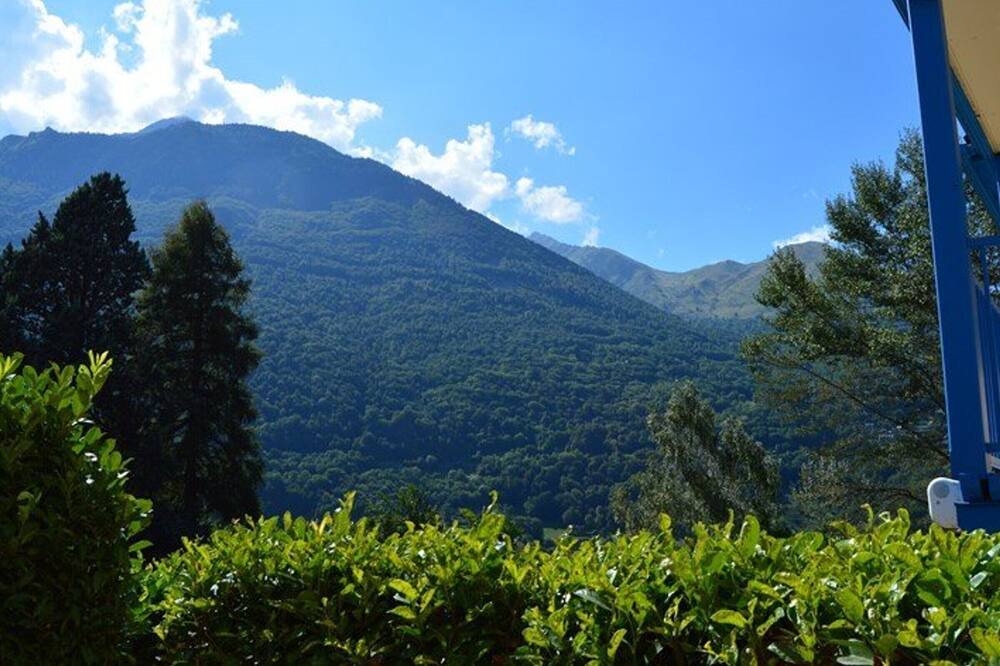 Photo of Outdoor in Esquieze-Sere