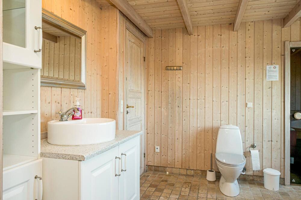 Photo of Bathroom in Rødhus