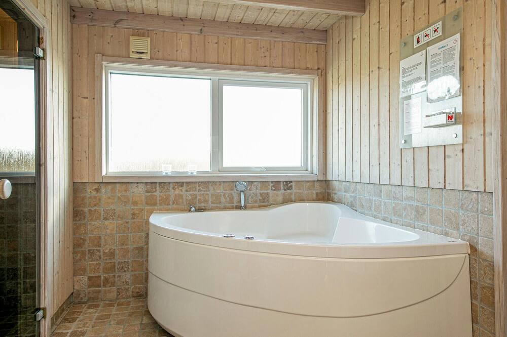 Photo of Bathroom in Rødhus