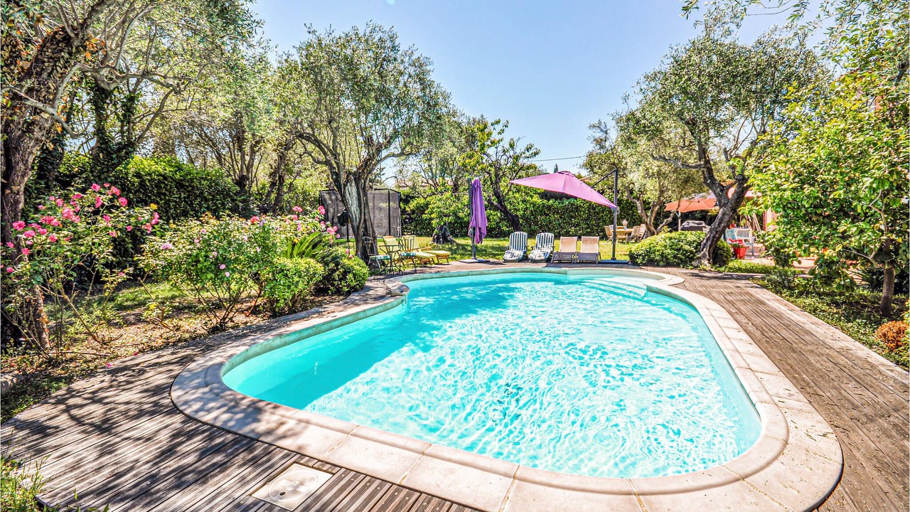 Photo of Outdoor in Saint-Jacques