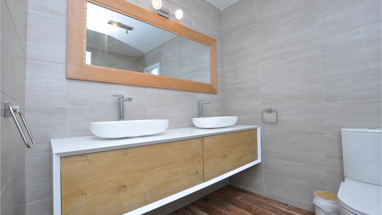 Photo of Bathroom in Saint-Jacques