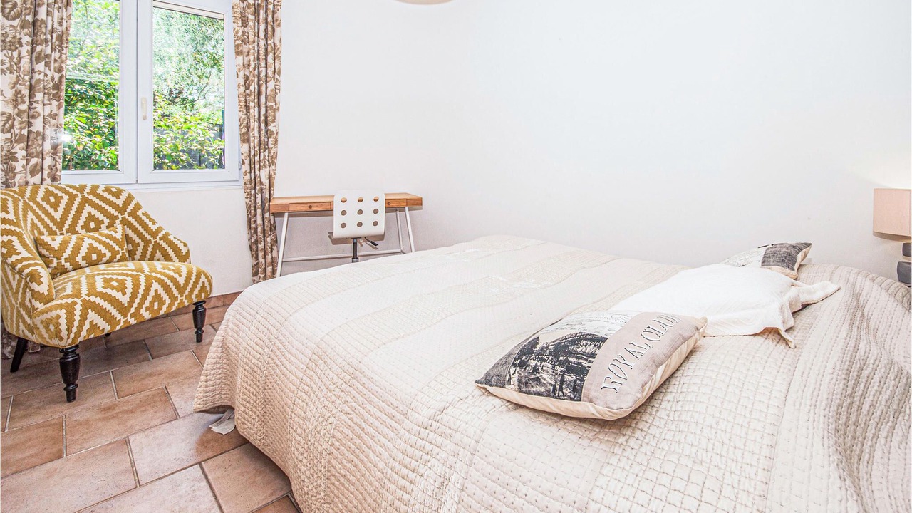 Photo of Others in Saint-Jacques