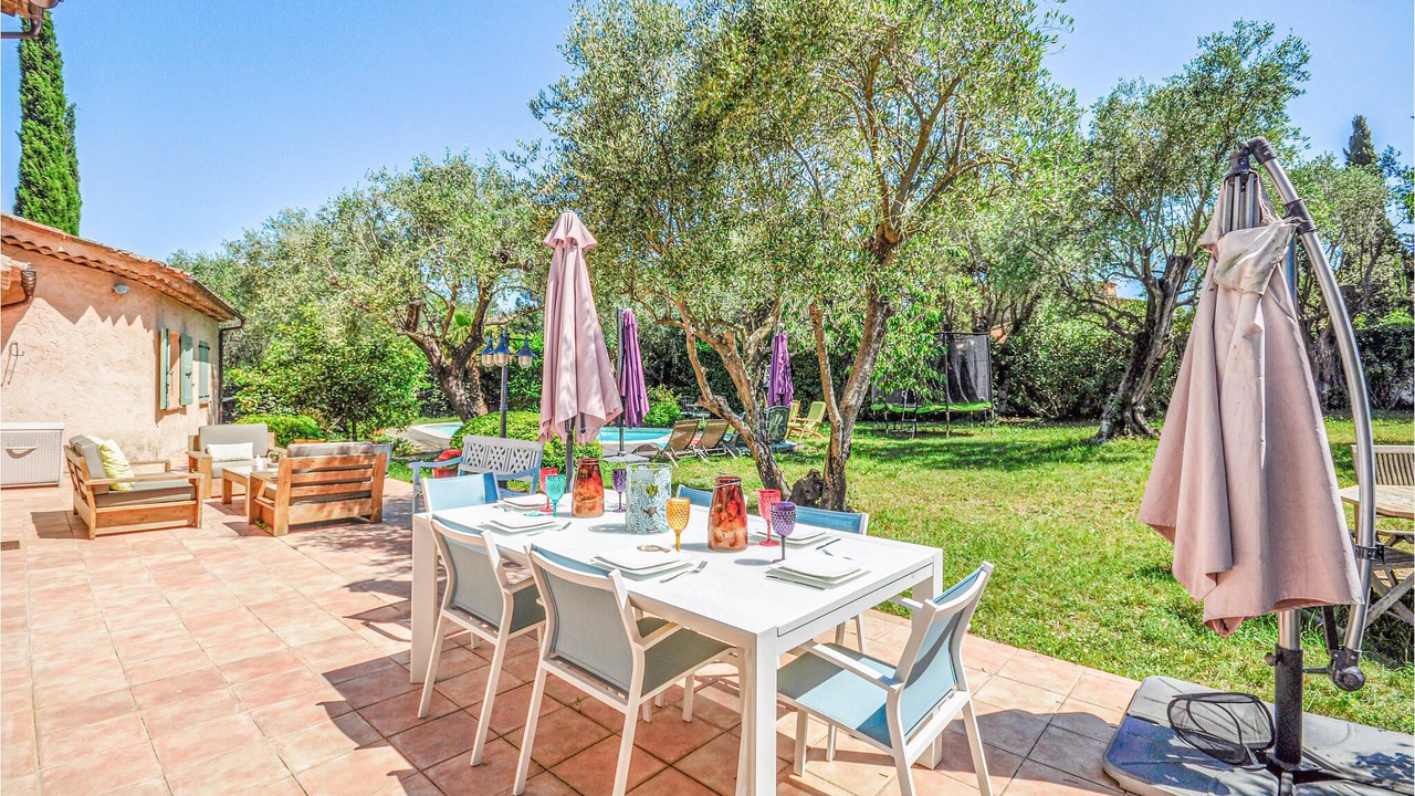 Photo of Others in Saint-Jacques