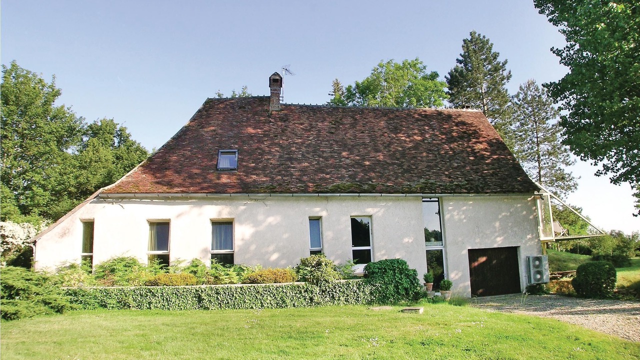 Photo of Outdoor in Saint-Georges-sur-Baulche