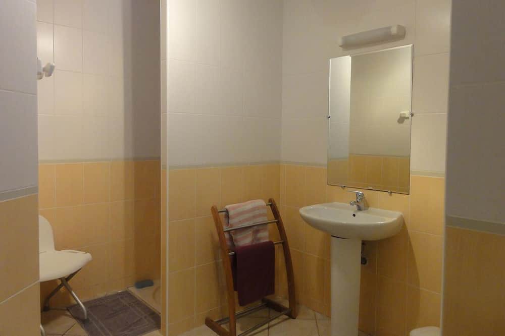 Photo of Bathroom in Ancteville