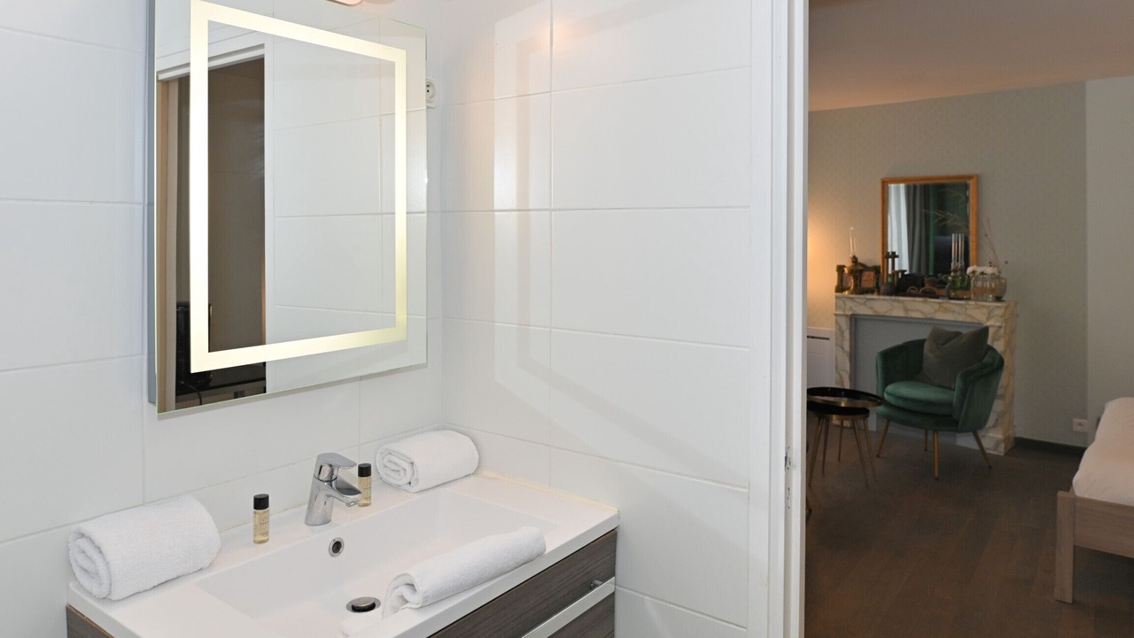 Photo of Bathroom in Les Cordeliers