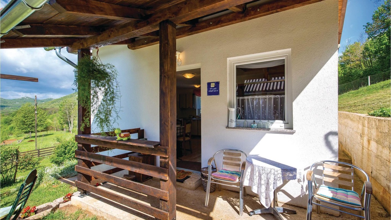 Photo of Patio Balcony in Perusic