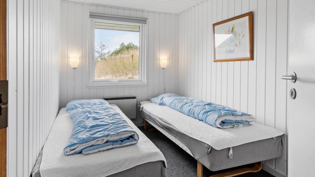 Photo of Others in Vrist Strand