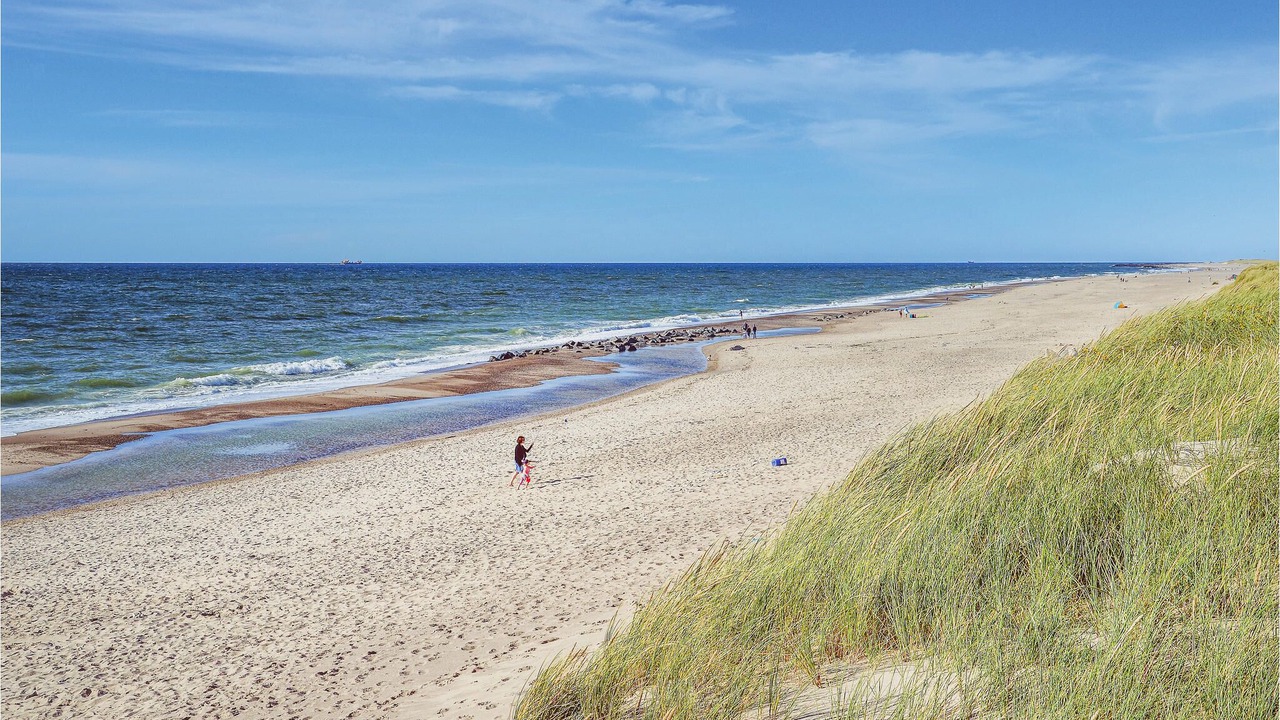 Photo of Others in Vrist Strand