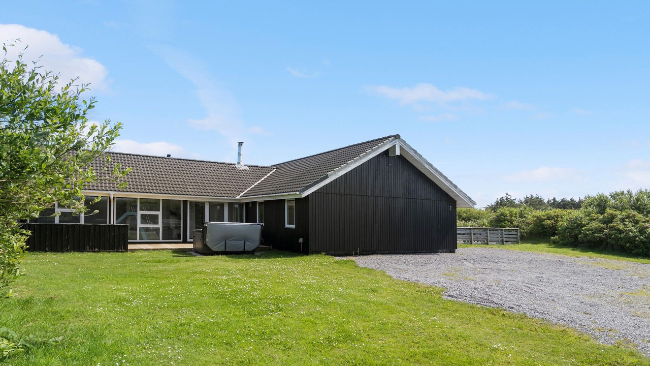 Photo of Outdoor in Vrist Strand