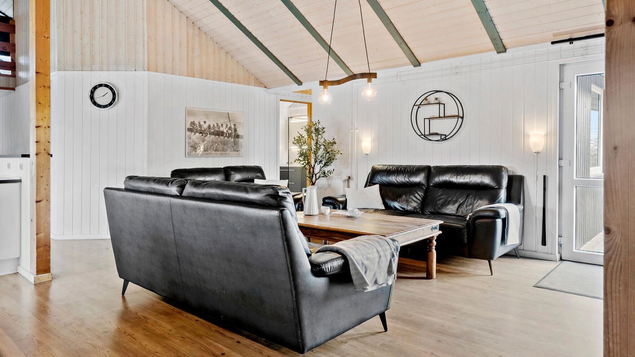 Photo of Others in Vrist Strand