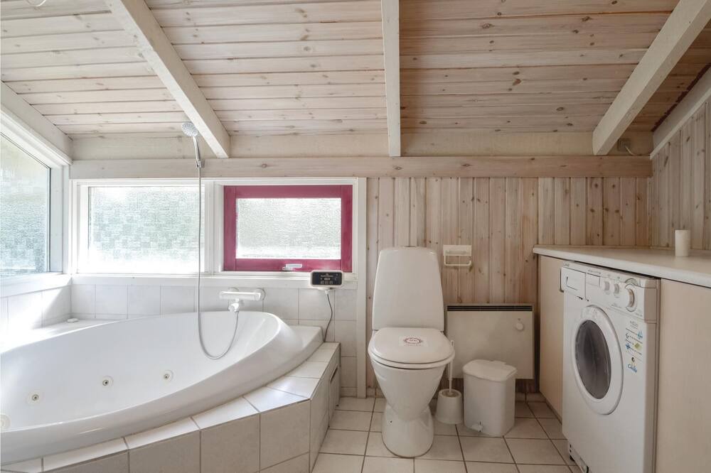 Photo of Bathroom in Blokhus