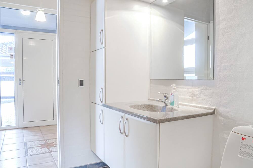 Photo of Bathroom in Vejers Strand