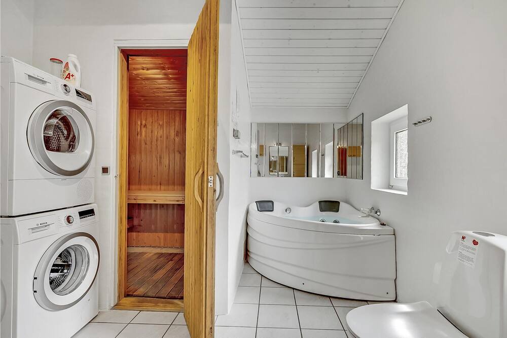 Photo of Bathroom in Vejers Strand