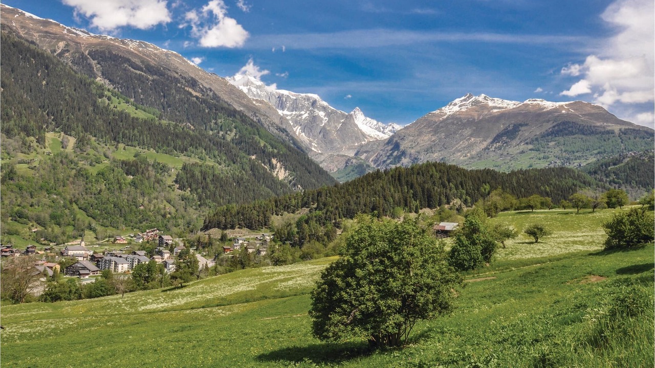 Photo of Outdoor in Ernen