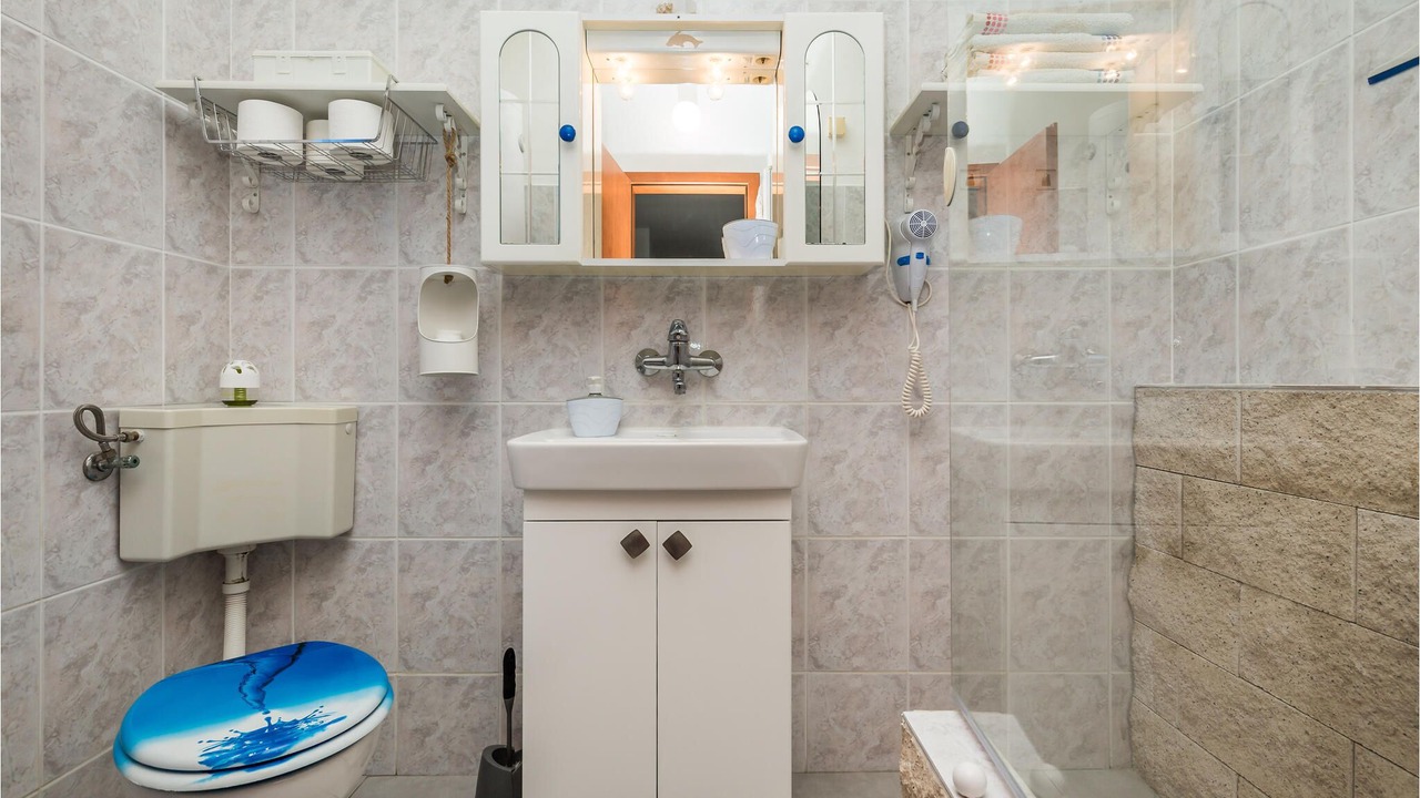 Photo of Bathroom in Mandre