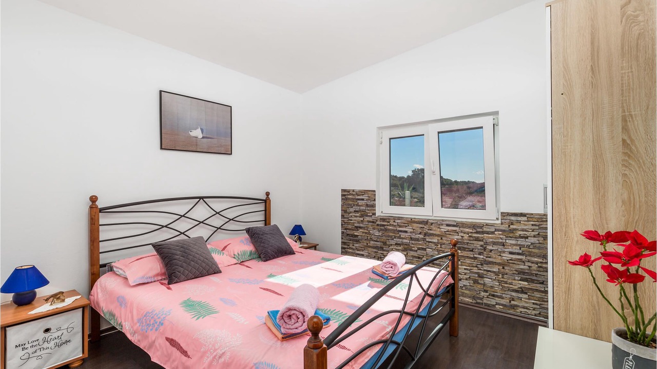 Photo of Bedroom in Mandre