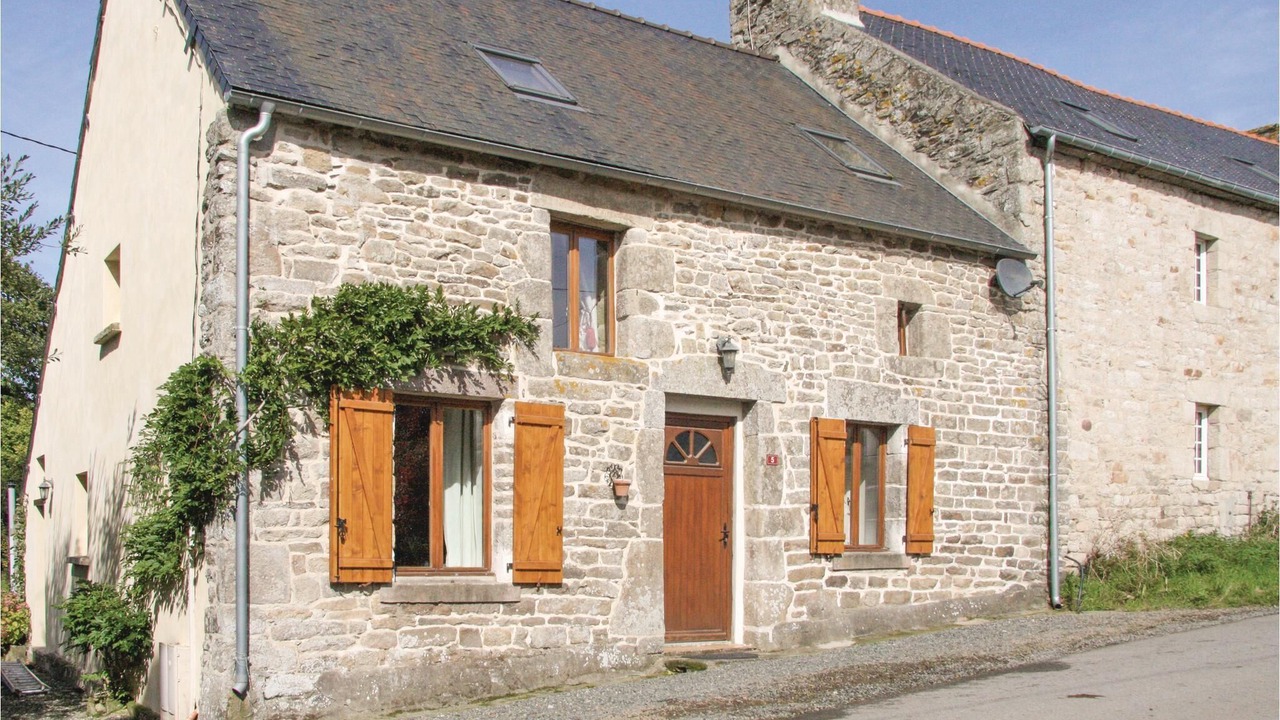 Photo of Outdoor in Saint-Goueno