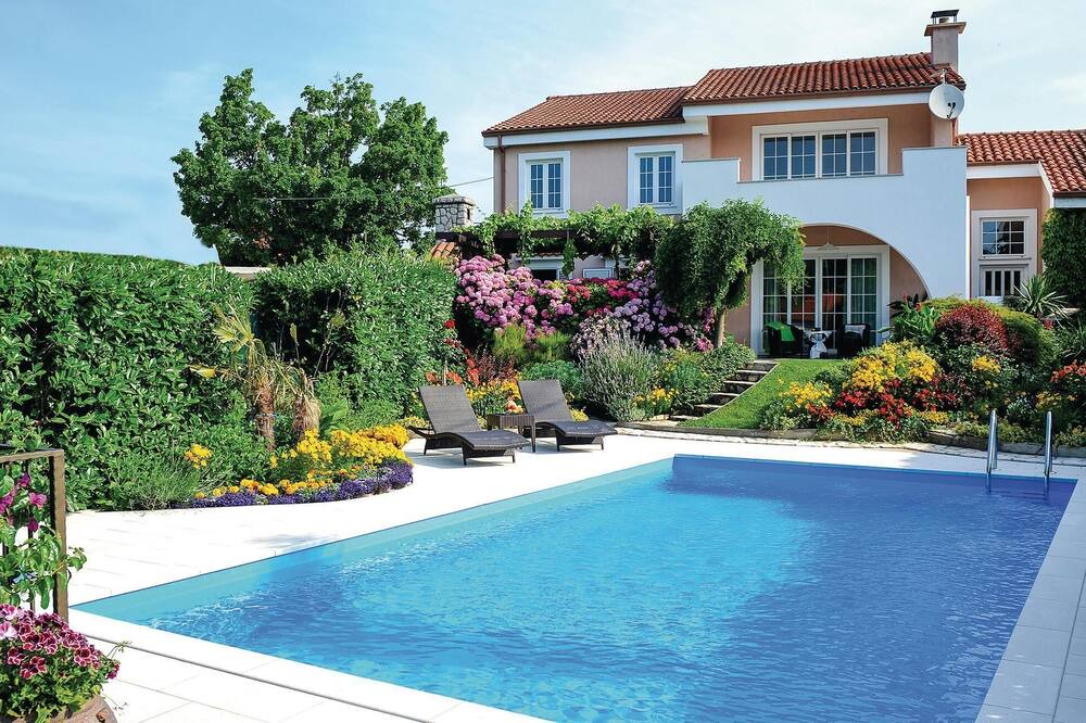Photo of Outdoor in Soboli