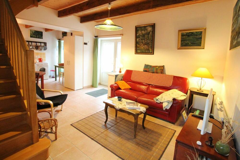 Photo of Livingroom in Annoville