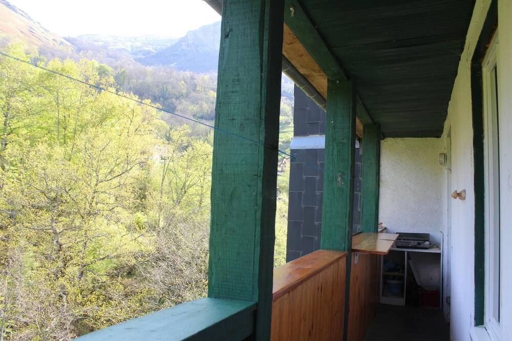 Photo of Patio Balcony in Eaux-Bonnes