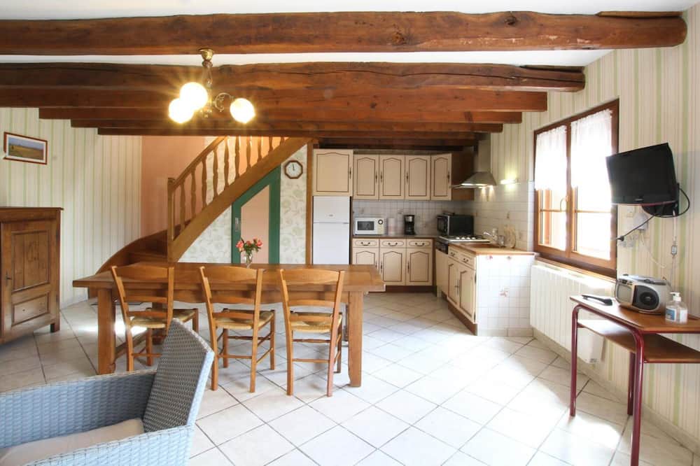 Photo of Livingroom in Isigny-le-Buat