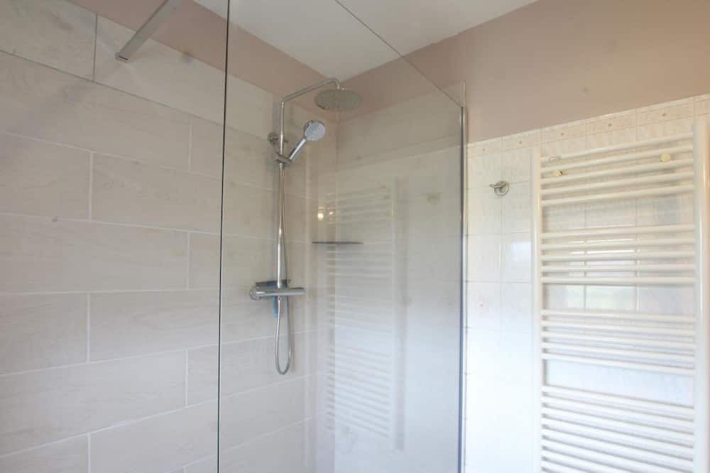 Photo of Bathroom in Isigny-le-Buat