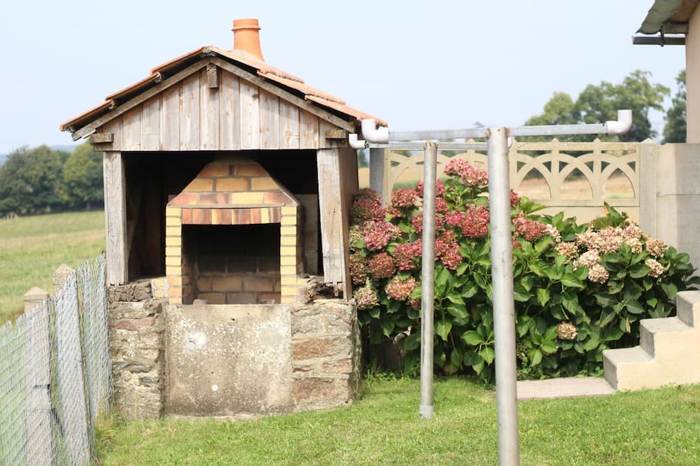 Photo of Outdoor in Isigny-le-Buat