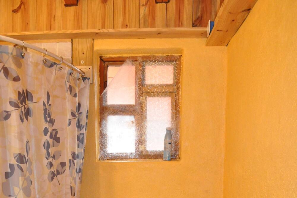 Photo of Bathroom in Jasper