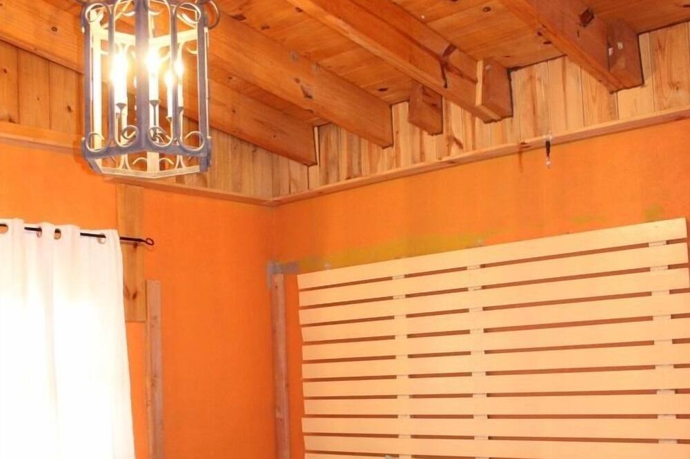 Photo of Bedroom in Jasper