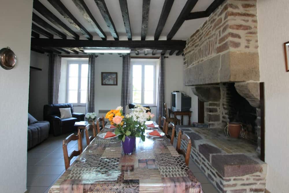 Photo of Others in Ver