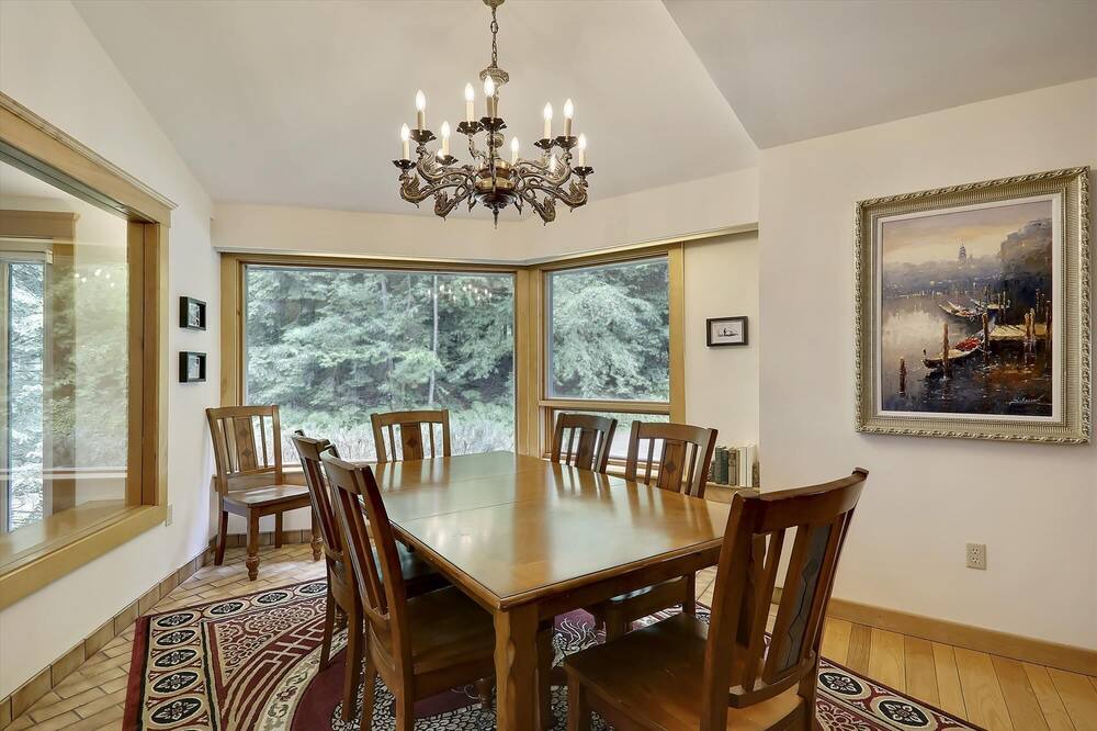 Photo of Others in Stowe Hollow