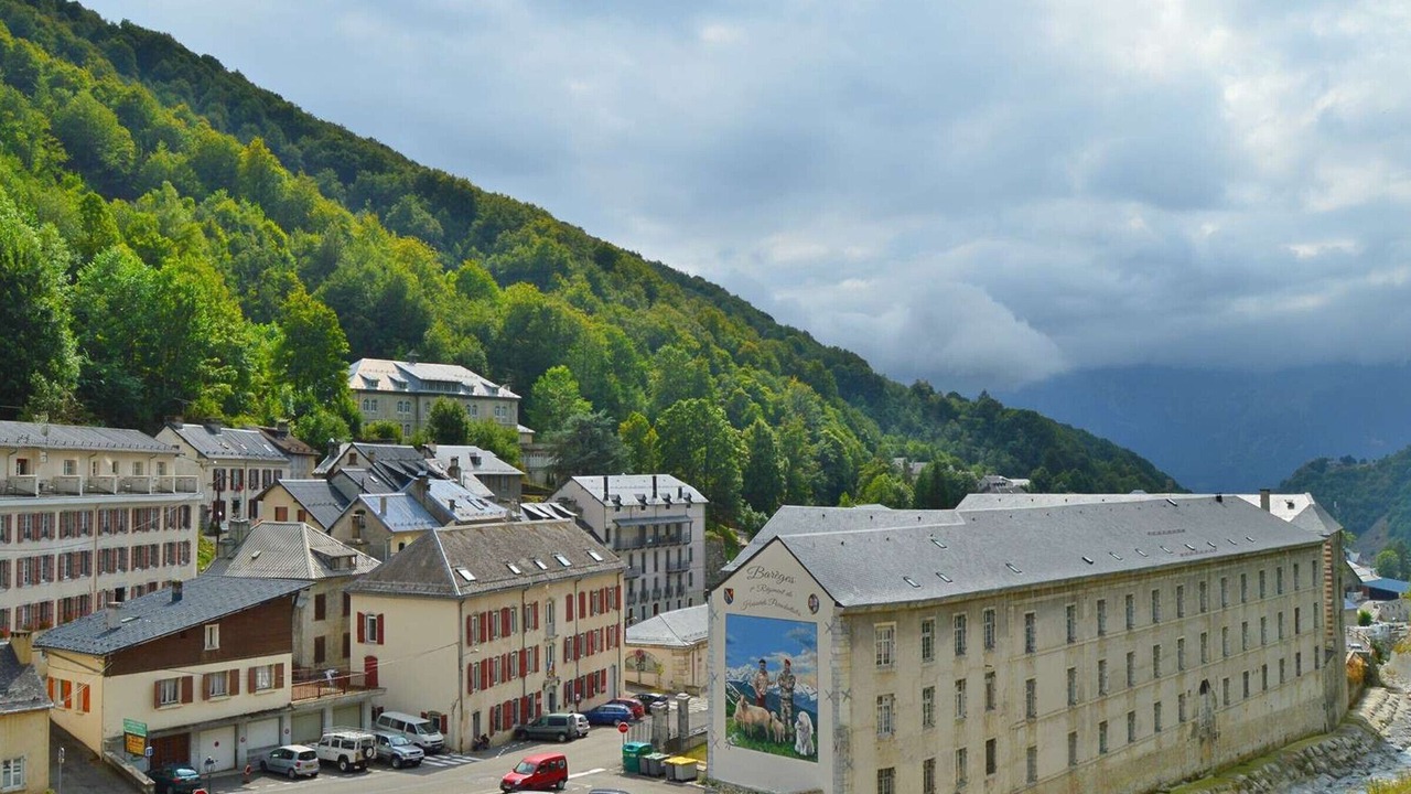 Photo of Outdoor in Sers