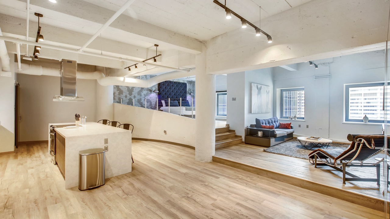 Photo of Bedroom in Downtown Pittsburgh