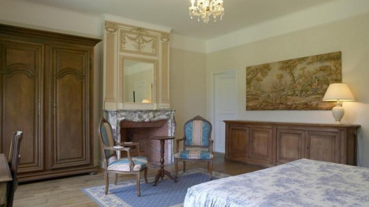 Photo of Others in Behen