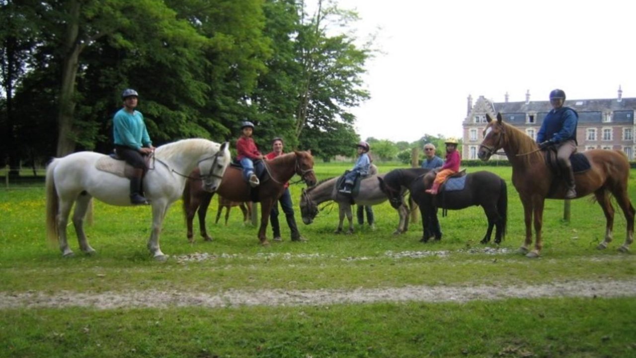 Photo of Others in Behen