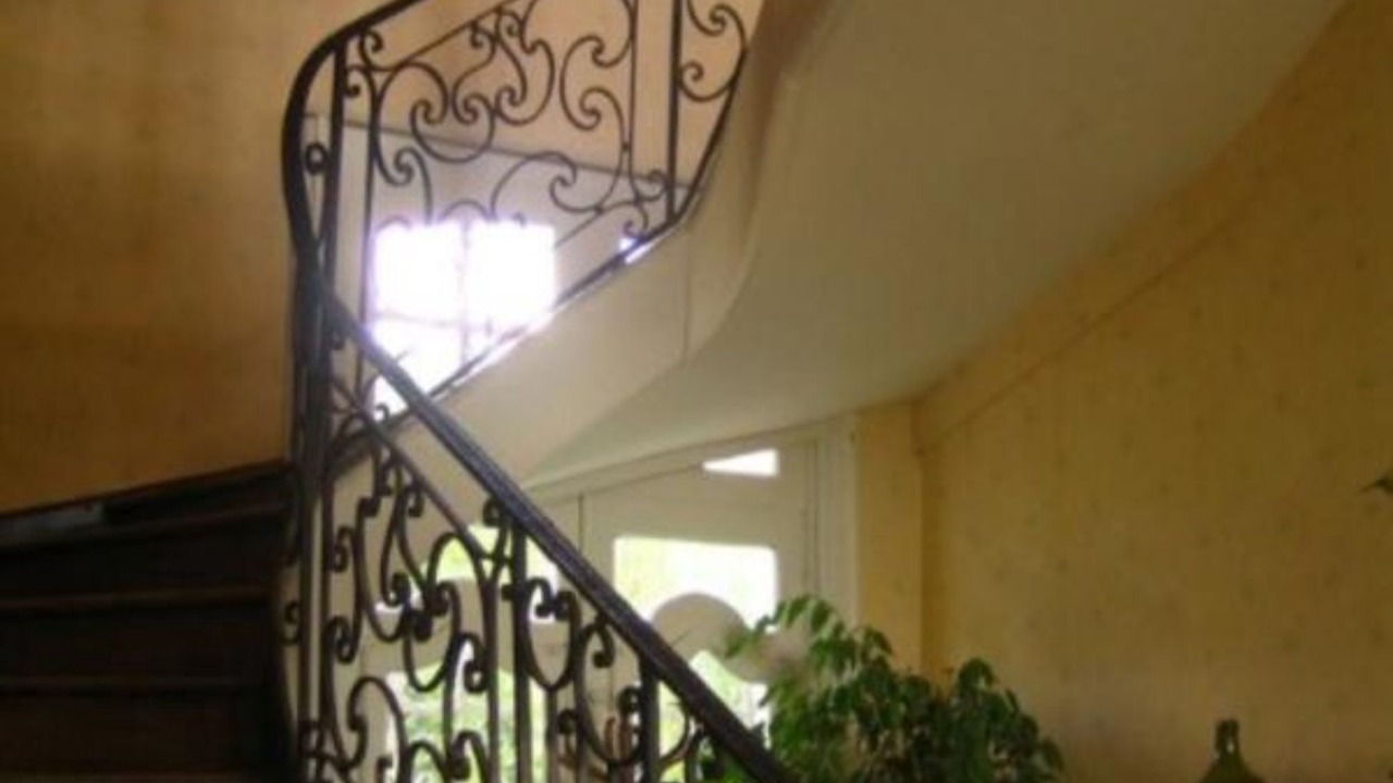 Photo of Others in Behen